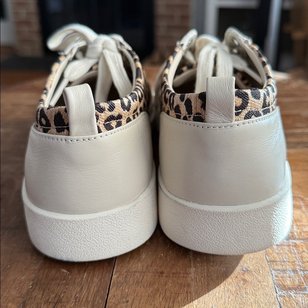 Vionic Winny Leather Leopard Sneakers 8.5 - Picture 10 of 14